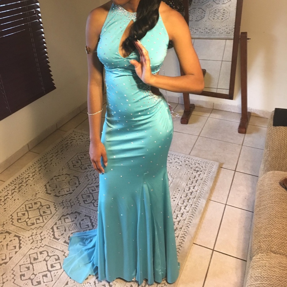 Evening wear